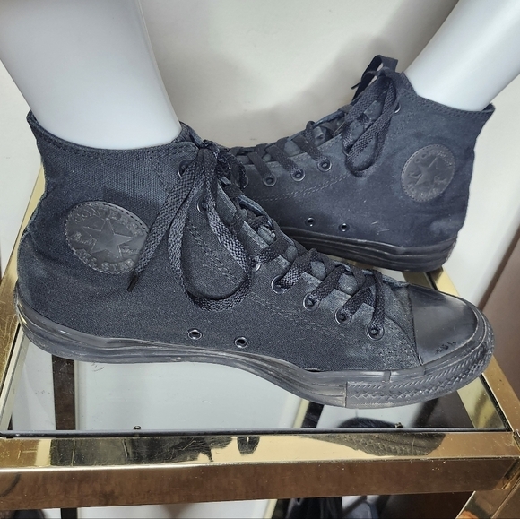 VINTAGE Chuck Taylor Converse Sneakers UNISEX!!! - Picture 3 of 11